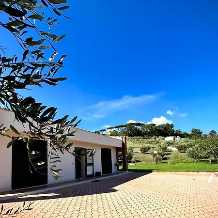 Cape House Albano Laziale
